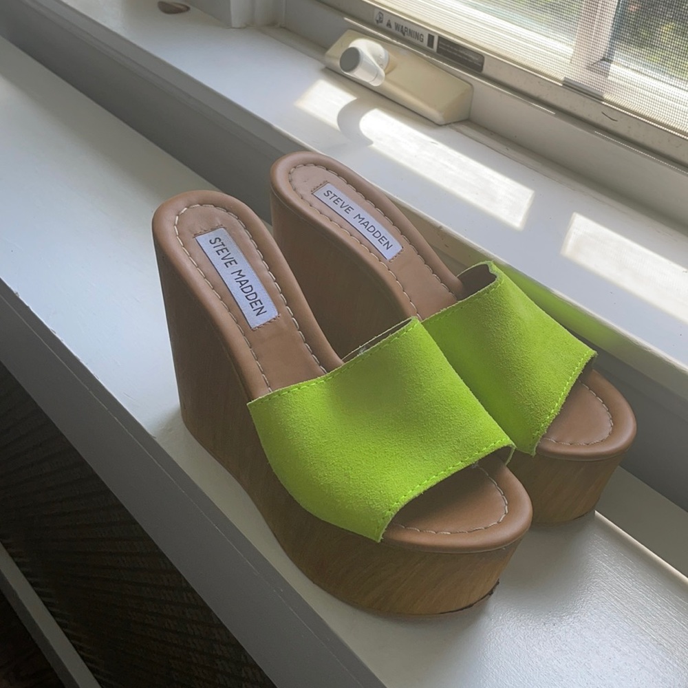 STEVE MADDEN wedges